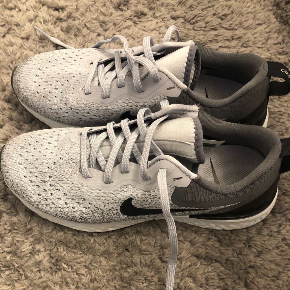 nike women’s odyssey react